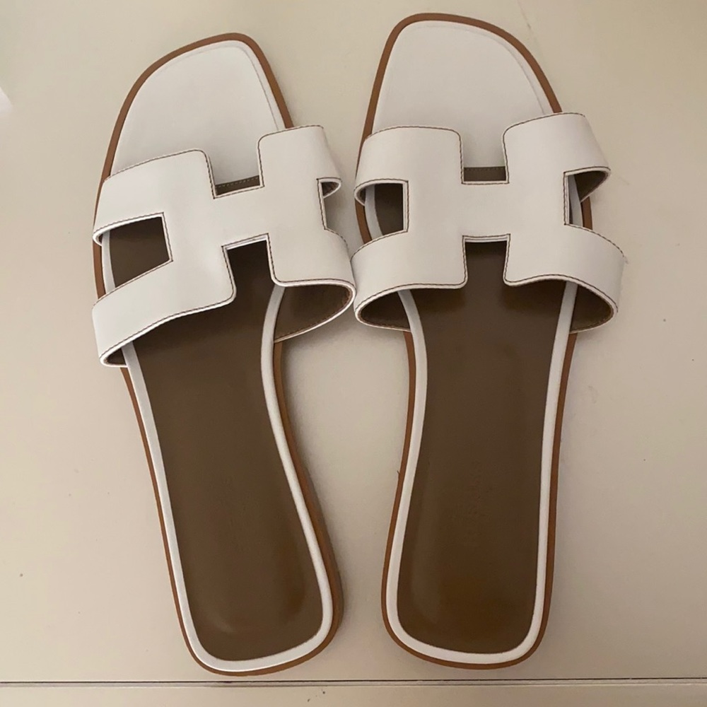 Hermés Oran sandal